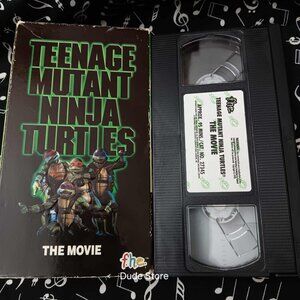 Teenage Mutant Ninja Turtles  - 1990 Movie on VHS - *slip case*